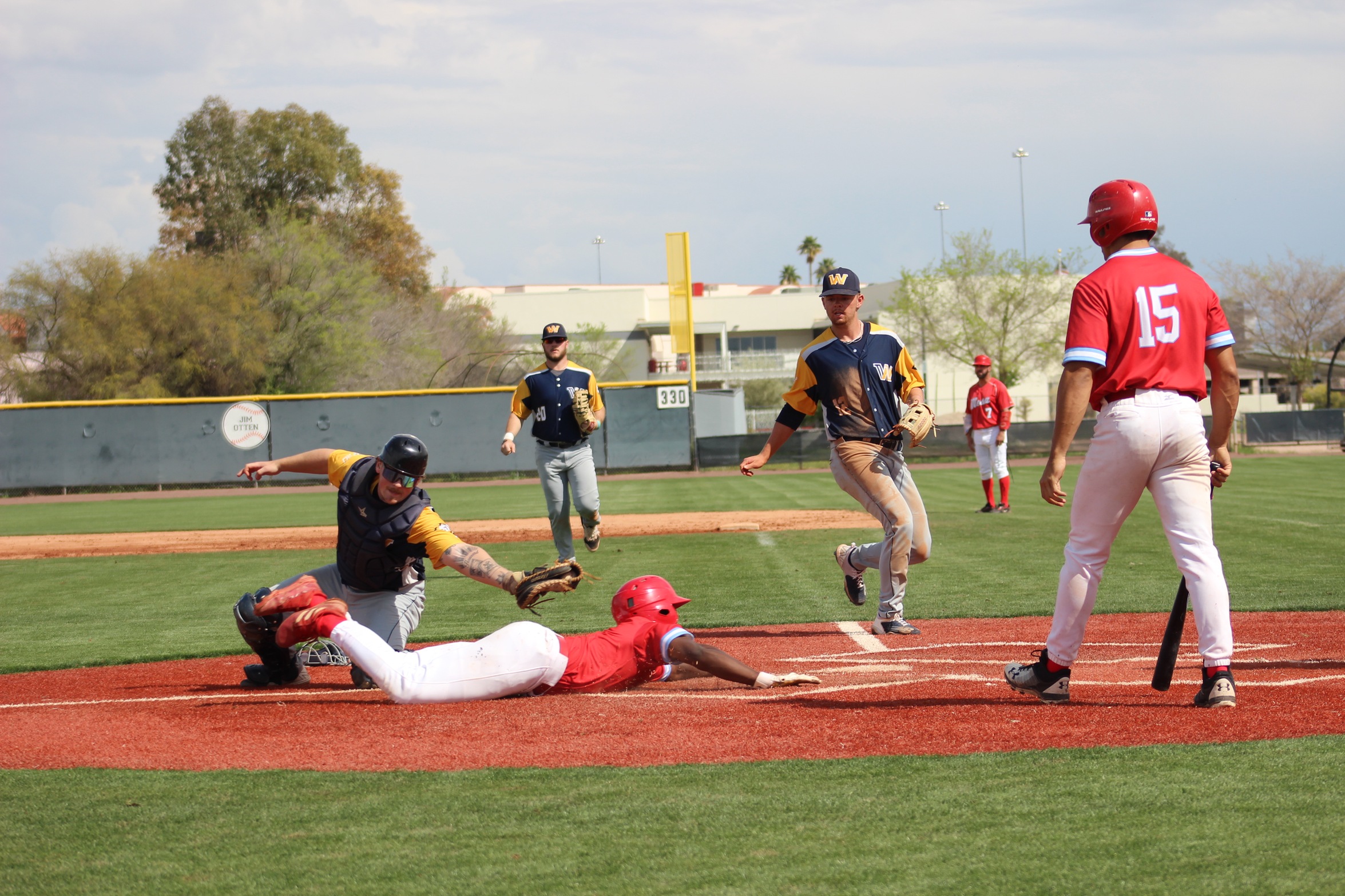 Baseball walks off Western Nebraska on Thursday afternoon.