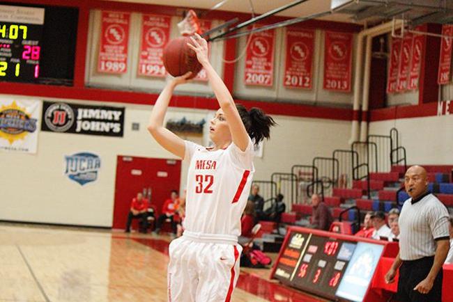 Mesa women streak to 73-43 win over Glendale