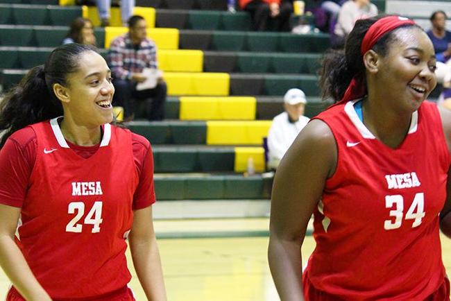 Women's BBall Wins Regular Season Finale at Tohono O'Oodham, 61-54, Earn #2 Seed