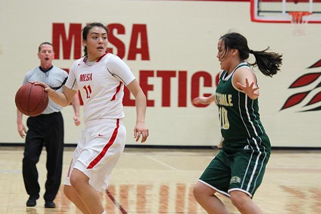 T-Birds Avenge Loss To Scottsdale, Beat Artichokes, 58-47