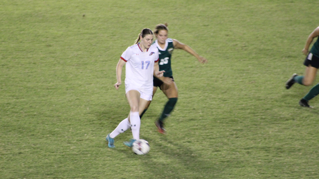 Two first half goals doom women's soccer in 2-0 loss to No. 16 Scottsdale
