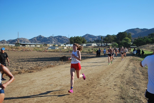 Women's Cross Country Continues to Improve at Highlander Invite